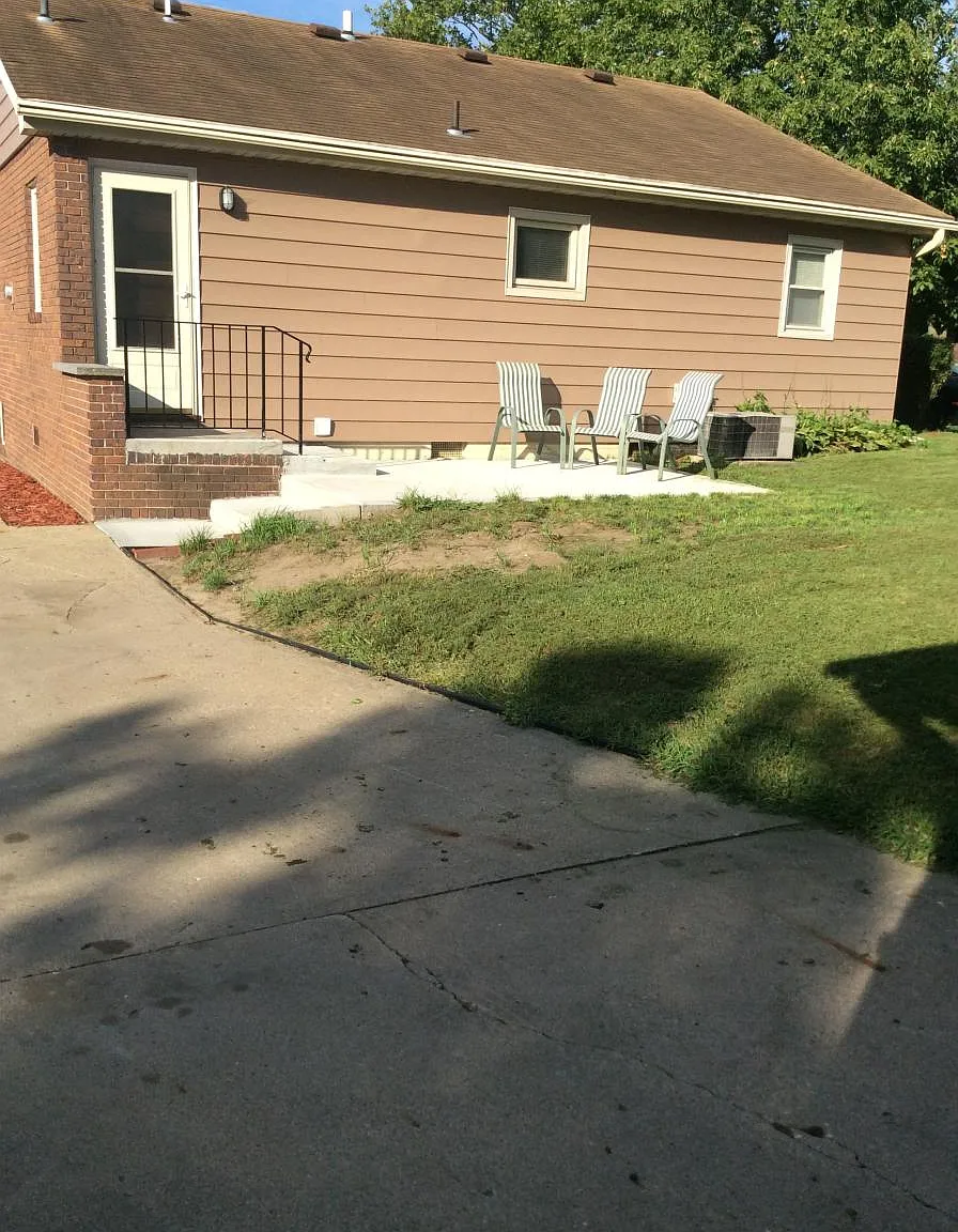 3811 Lower Beaver Road — Photo 4