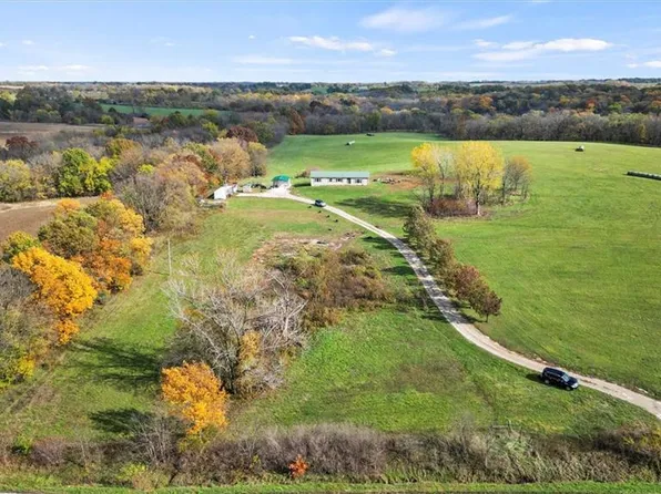 B 20955th Hwy, Richmond, MO 64085