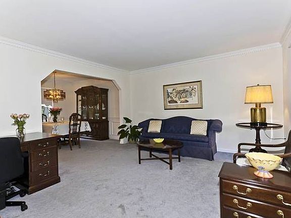3rd image of 3043 Brownstone Ct