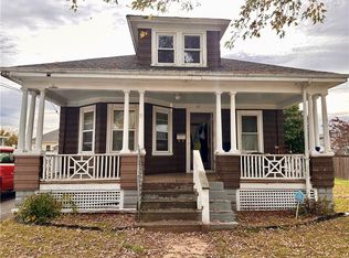 15 Oakland Ave, Johnston, RI 02919