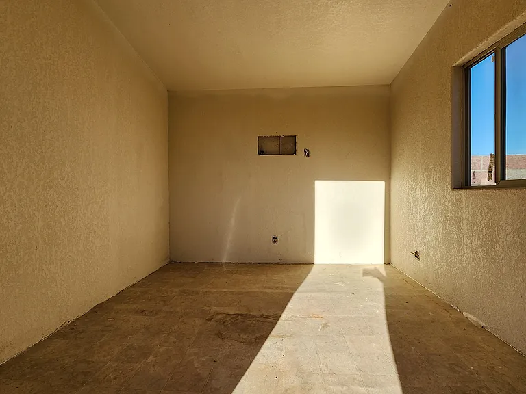 9647 S 30th Dr — Photo 16