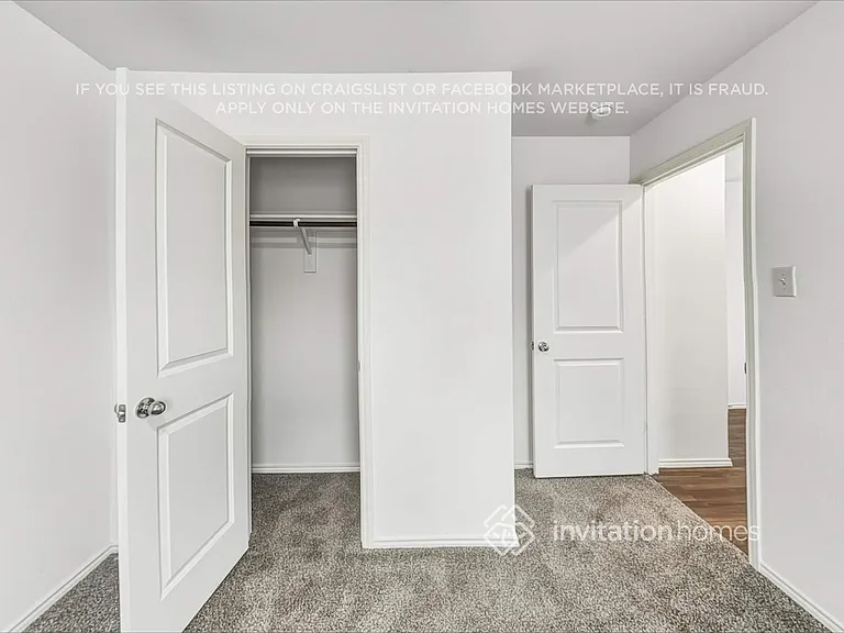 5406 Longshadow Dr — Photo 14