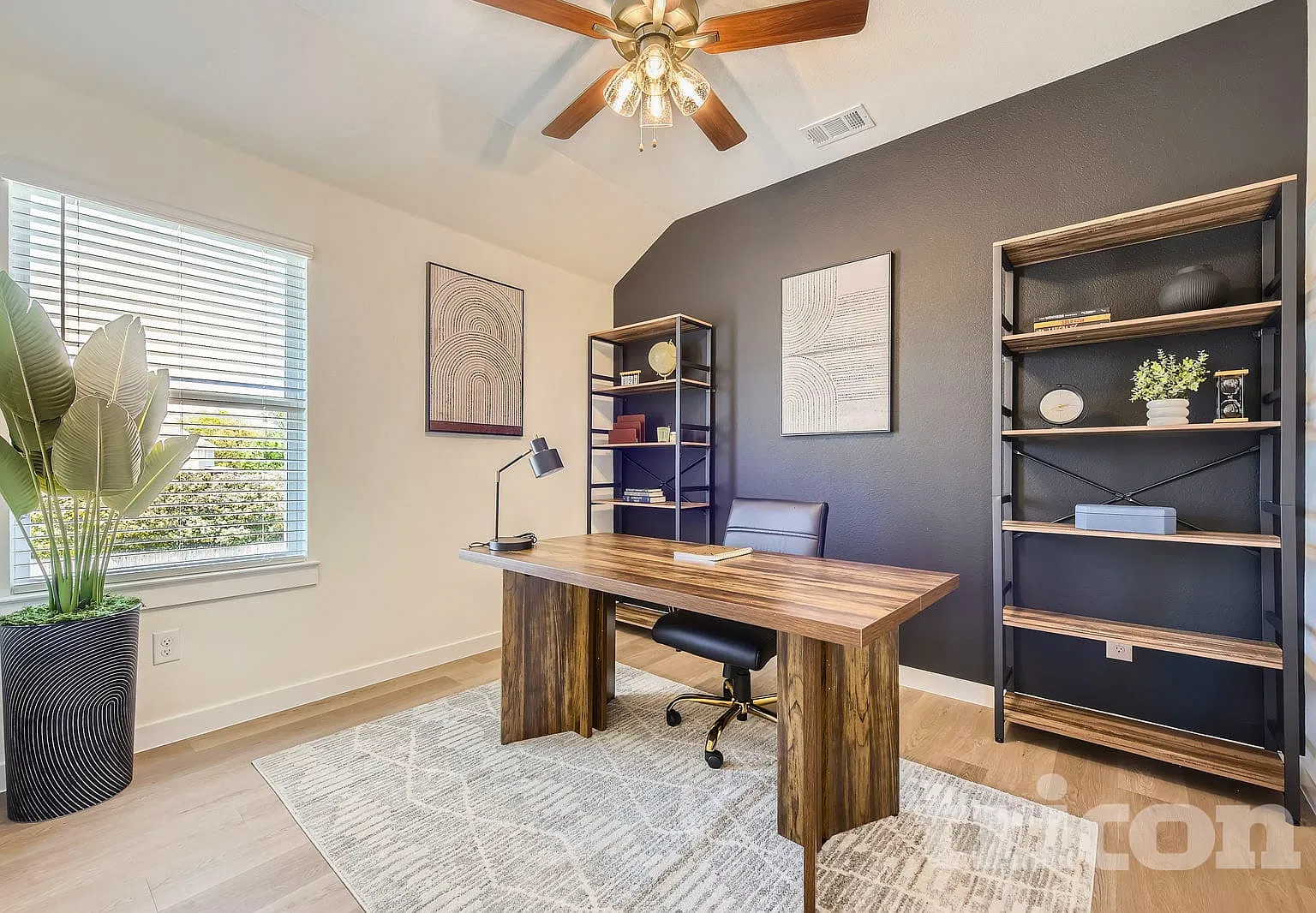 205 Lily Pad Drive Arlington TX — Photo 3