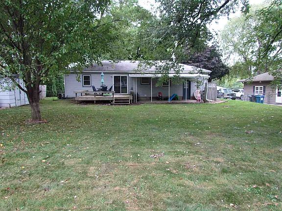 3rd image of 420 N Francis St