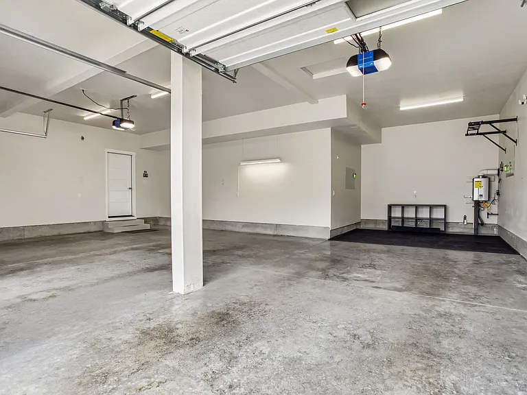 5210 NE 133rd St — Photo 21