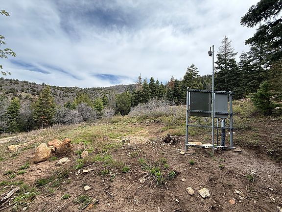 5th image of 10 Ranch Rd
