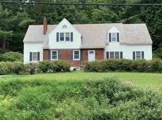 1574 Spring Ave, Wynantskill, NY 12198