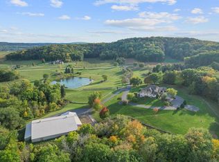 E6918 Ski Hill Rd, Reedsburg, WI 53959