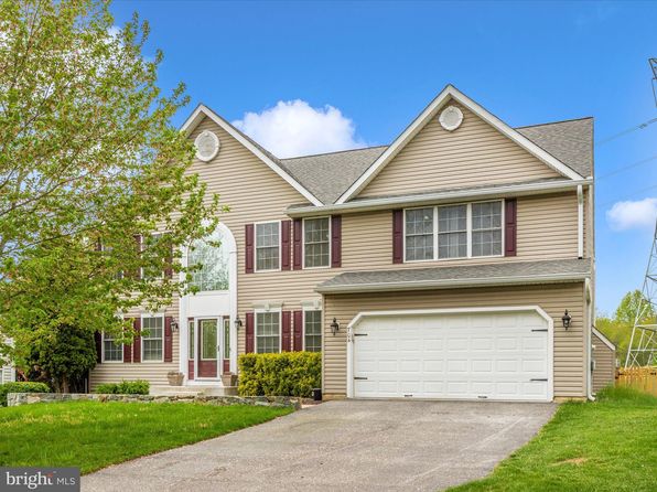704 Bridlewreath Way, Mount Airy, MD 21771