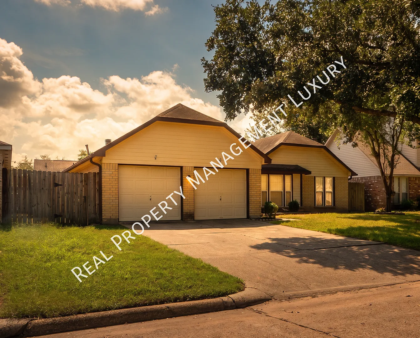 Charming Cypress Home With Spacious Living and Flexible Floor Plan — Photo 4