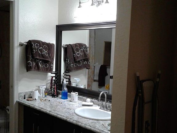4th image of 14036 Fairway Island Dr APT 1512