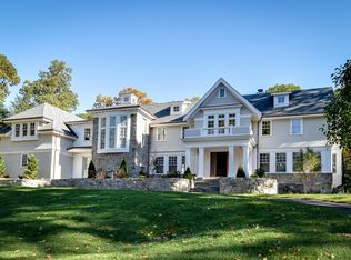 62 Ledgeways, Wellesley, MA 02481