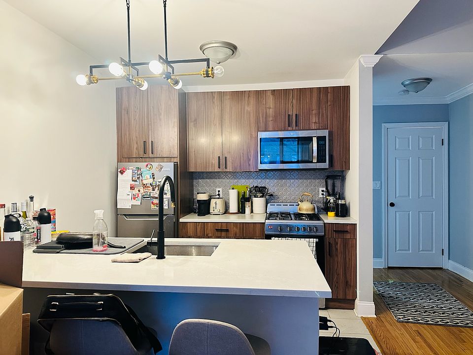 1st image of 6 W 75th St APT 3A