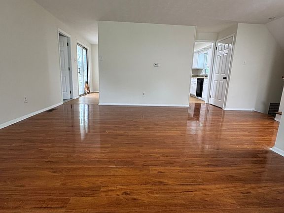 3rd image of 10175 E Lawnhaven Dr