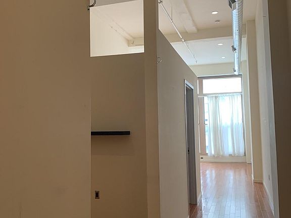 5th image of 218 Market St APT 203