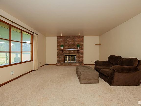 4th image of 6289 S 1050th St W