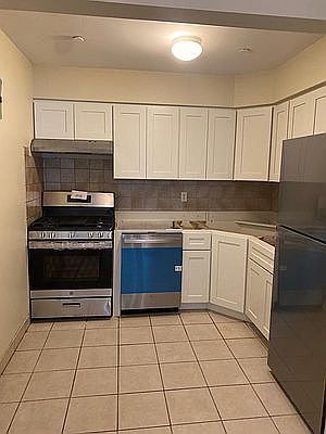 1st image of 12-32 31st Dr #3R