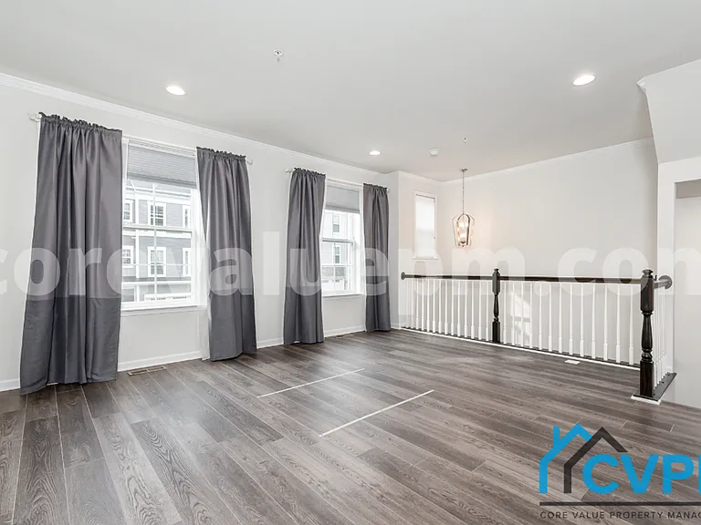 7772 Willow Oak Ct — Photo 4