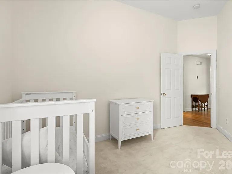 8804 Brentfield Rd — Photo 32