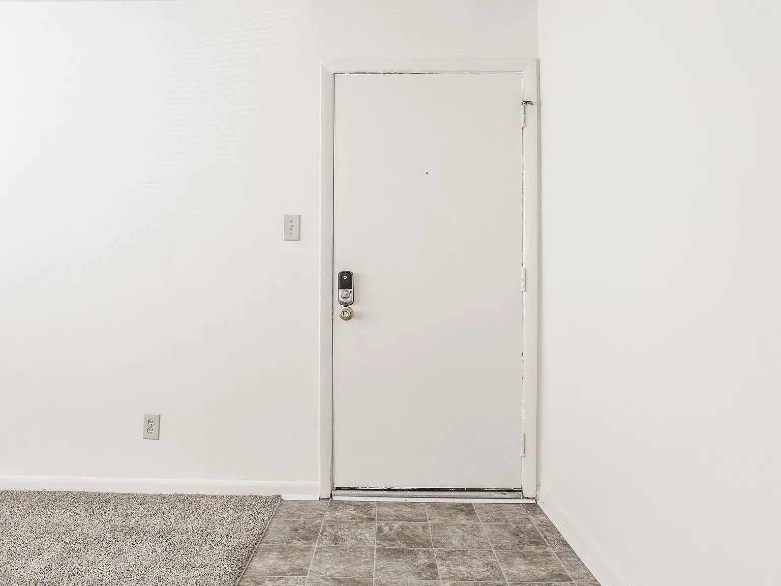 Polo Run Apartments — Photo 3