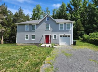 35 Kuzyk Rd, Cream Ridge, NJ 08514