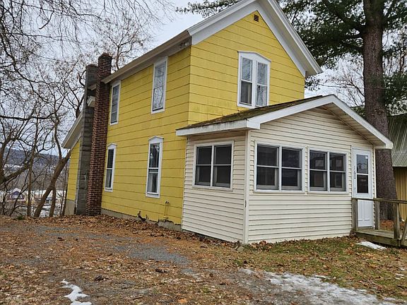2nd image of 160 Main Rd
