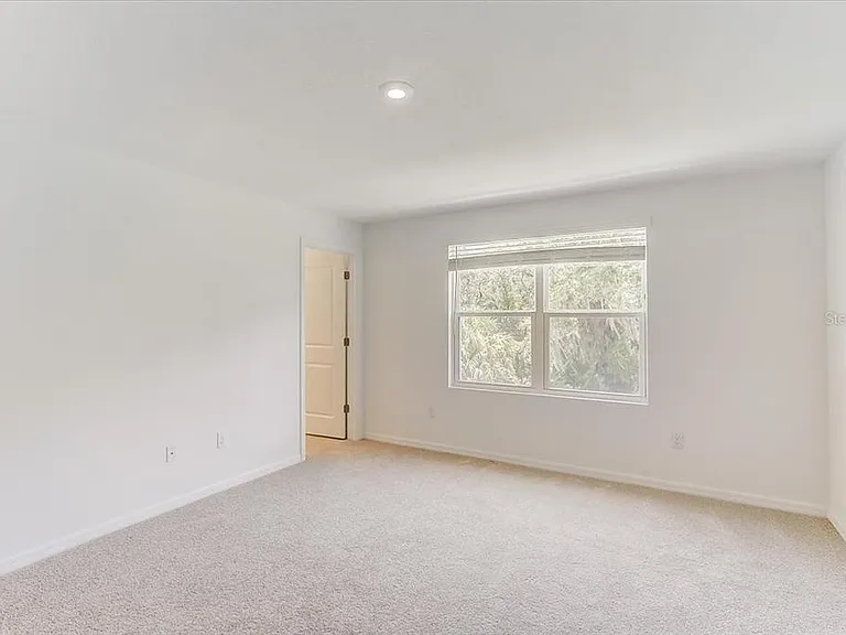 8449 Lunar Skye St — Photo 17