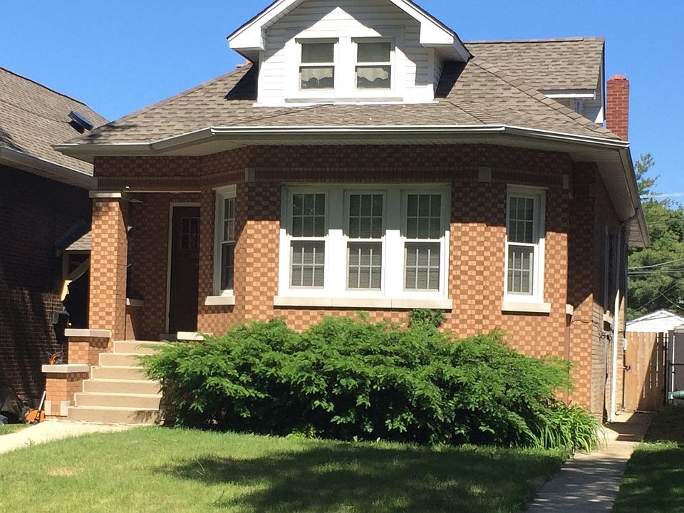 1st image of 1821 N Nagle Ave