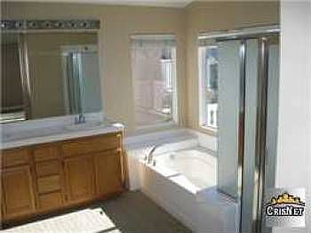 4th image of 23818 Oakhurst Dr