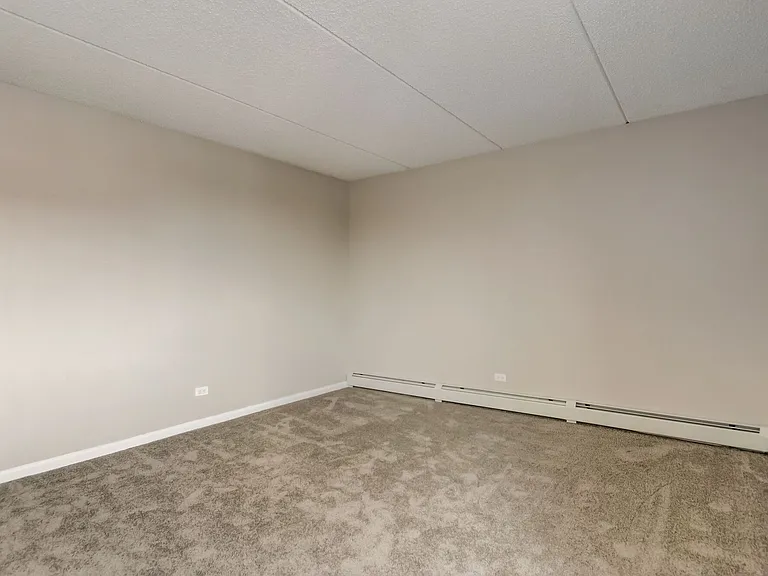 Bartlett Court Apartments — Photo 55