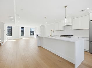667 Tremont St #PENTHOUSE, Boston, MA 02118