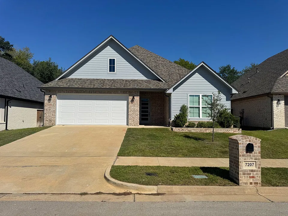 7207 Rolling Acres Pl
