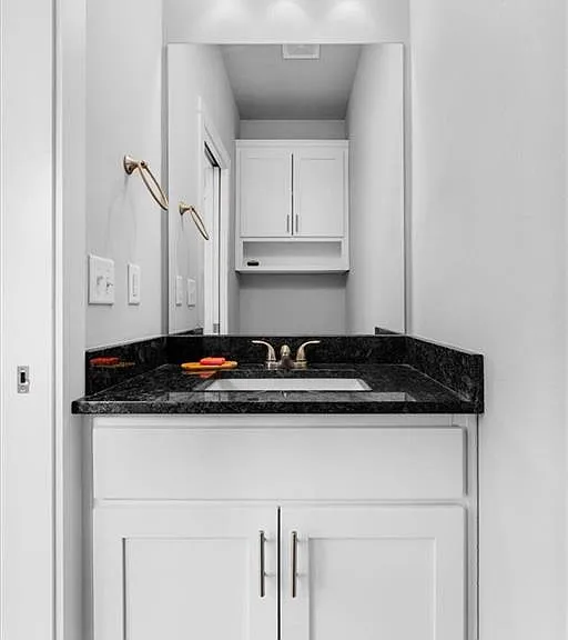 2164 Million Ln — Photo 8