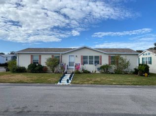 416 Merit Oak Dr, Plant City, FL 33563