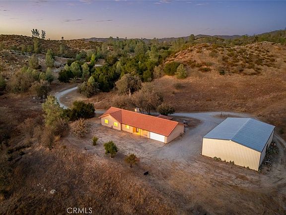 5th image of 3151 Parkhill Rd