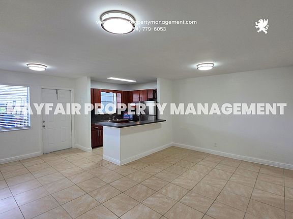 3rd image of 5621 SW 36th Ct APT 203