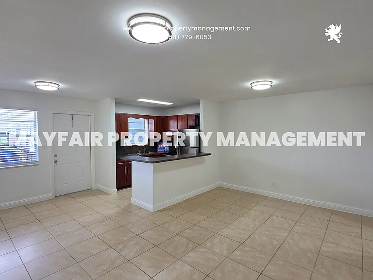 5621 SW 36th Ct #203 — Photo 3