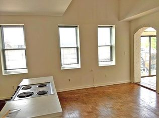 618 F St NE APT 8, Washington, DC
