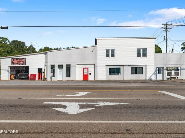 900 Mulberry St #C, Loudon, TN 37774