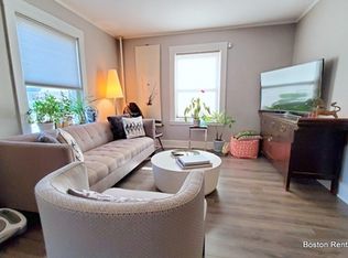 22 E Emerson St APT 1, Melrose, MA 02176