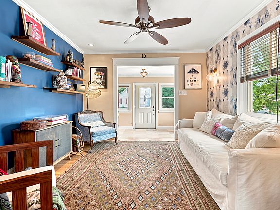 4th image of 105 Cuthbert Blvd