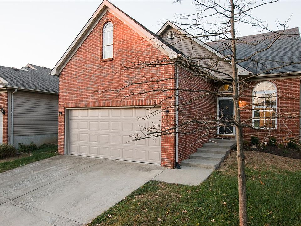 1st image of 111 Baybrook Cir