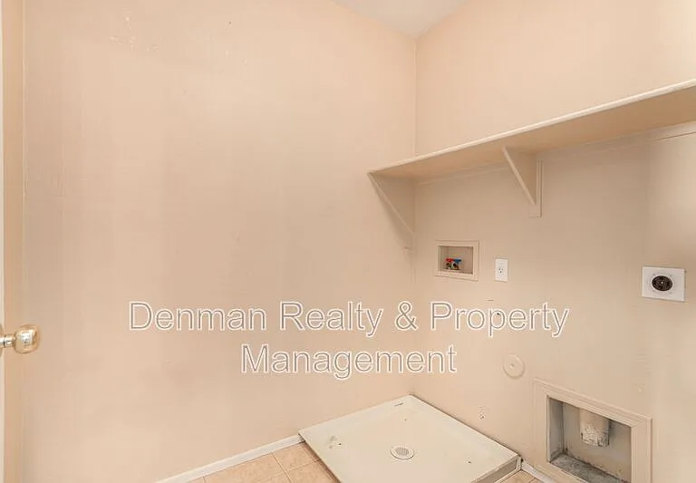 6316 W Branham Ln — Photo 29