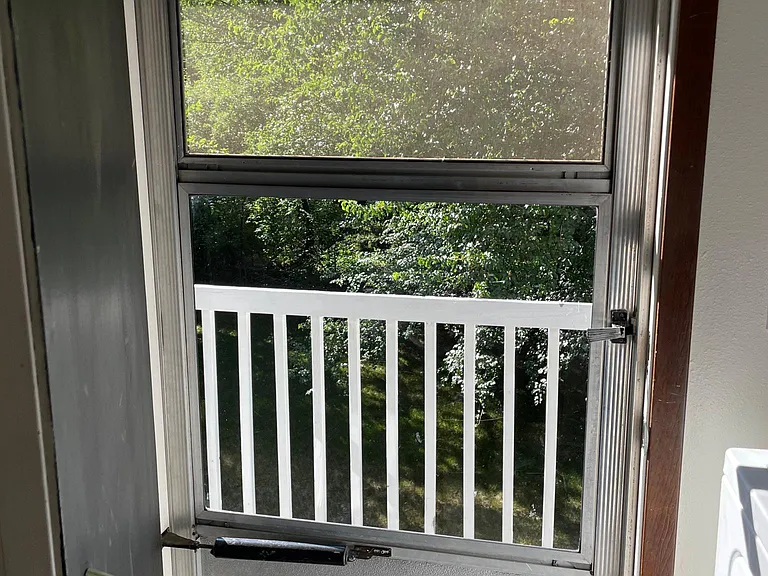 487 Stadium Ave — Photo 4