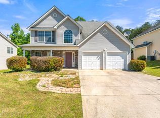 220 Millstone Dr, Hampton, GA 30228