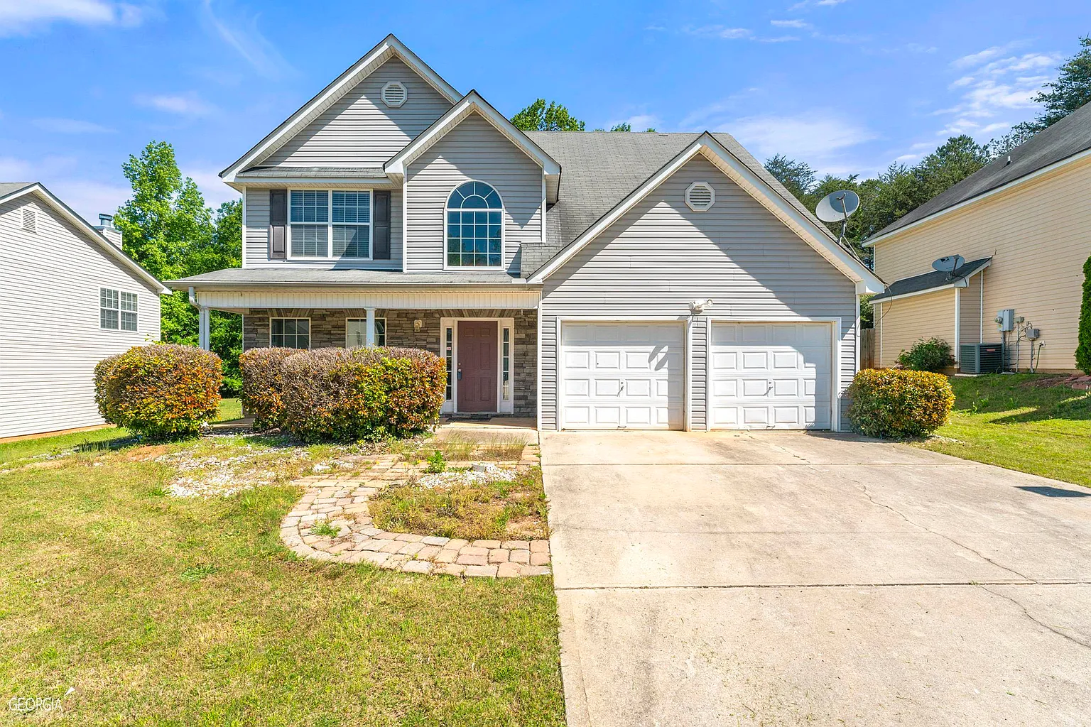 220 Millstone Dr photo 1