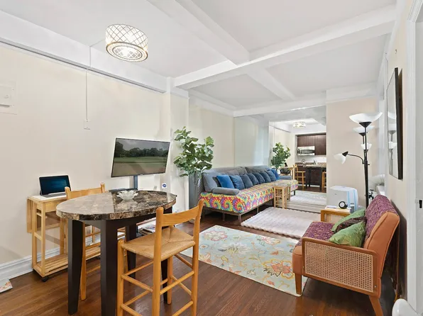 457 West 57th Street image 1 of 8