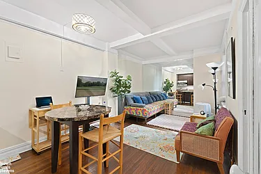 457 West 57th Street, #201