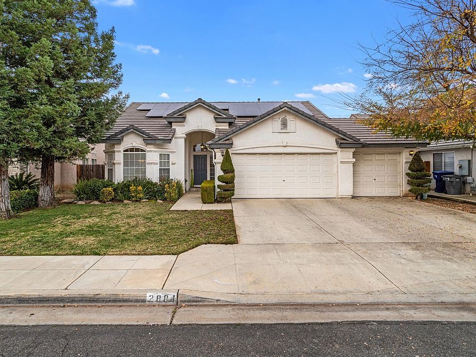 1st image of 2884 E Pryor Dr