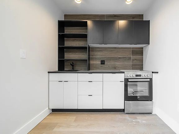 5th image of 722 De Kalb Ave #6